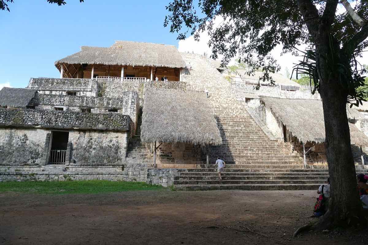 Acrópolis de Ek Balam